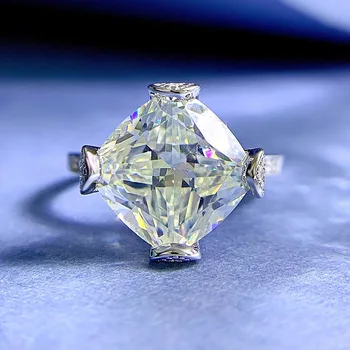 Ювелирные изделия Новое кольцо с бриллиантом 11 * 11 Белое кольцо с бриллиантом огранки 
