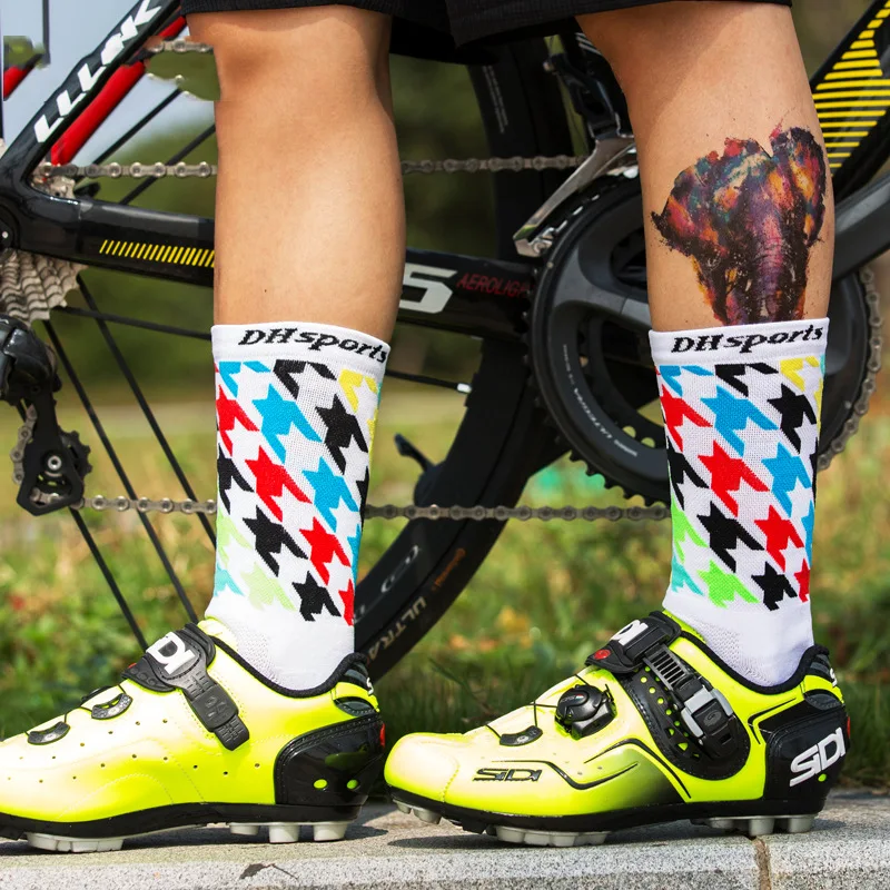 Носки для велоспорта на открытом воздухе, соревнования по бегу, альпинизму, спортивные носки для соревнований, износостойкие теплые дышащие носки средней длины