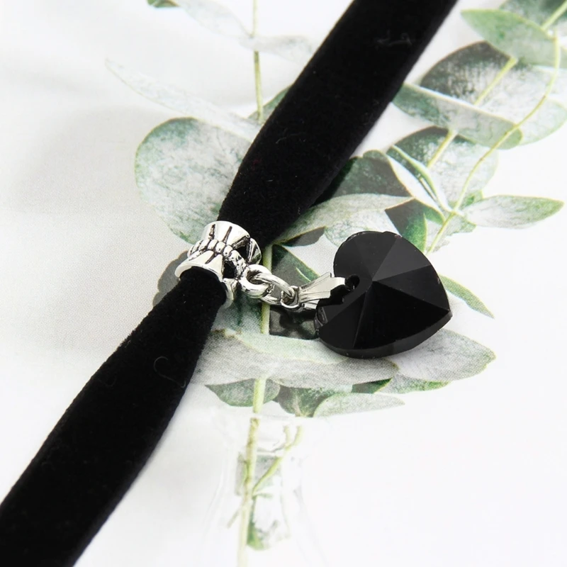 Модные, сексуальные Черные бархатные чокеры, ожерелья в стиле панк, ожерелье с кристаллами 